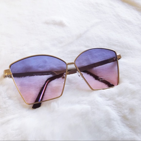 Stylens Accessories - Aubrey Purple Gradient Oversized Sunglasses